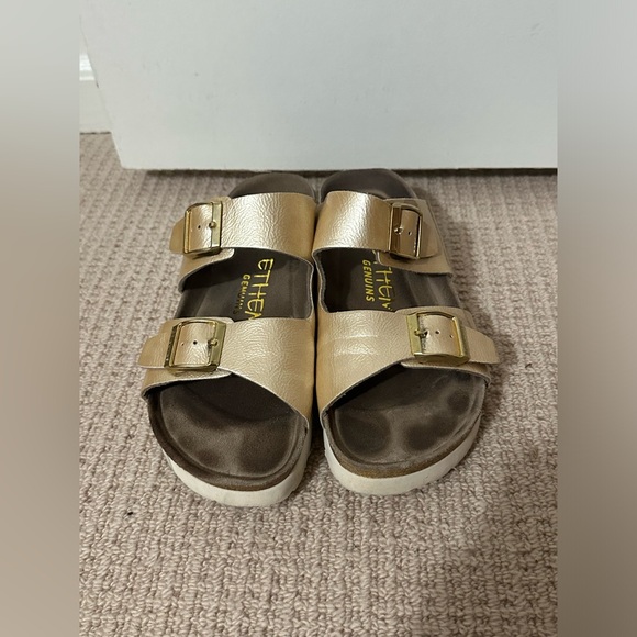 Ethem Genuins Canton Double Buckle Slide Sandal Gold Size 8-8.5 - Picture 4 of 6